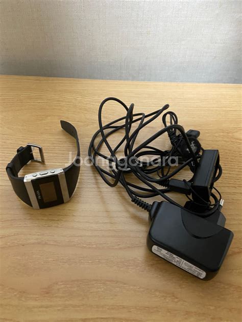 lg lba-t950 prada charger